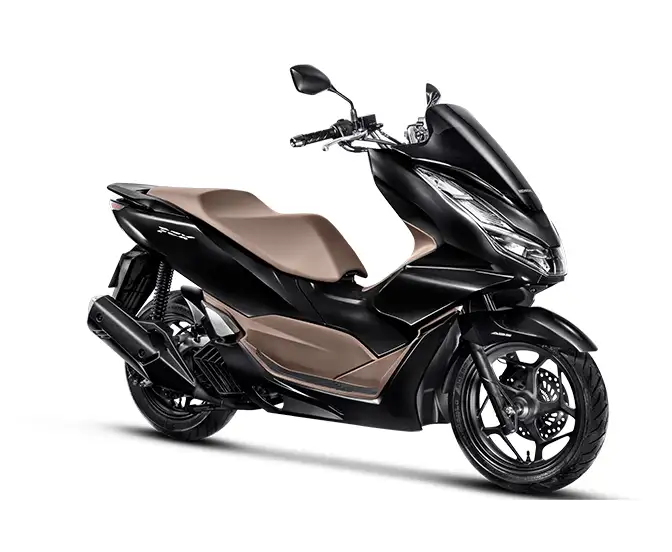 visao-frontal-lateral-direita-da-honda-pcx-preta